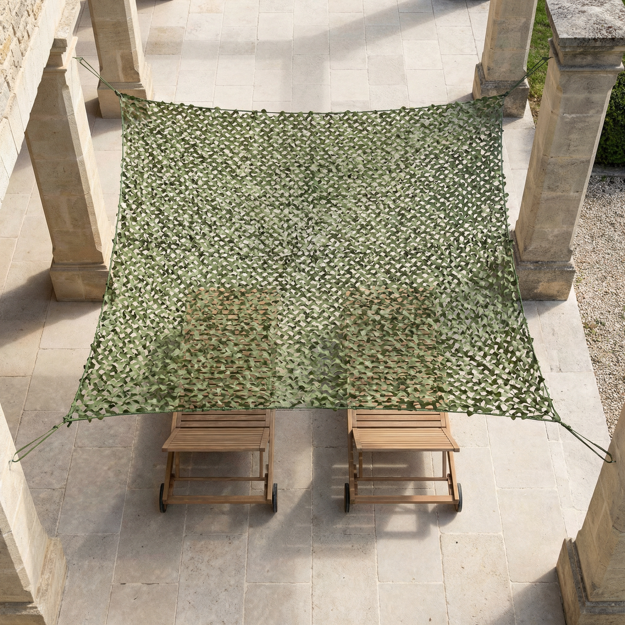 Filet de camouflage renforcé militaire pour terrasse et jardin - Style woodland