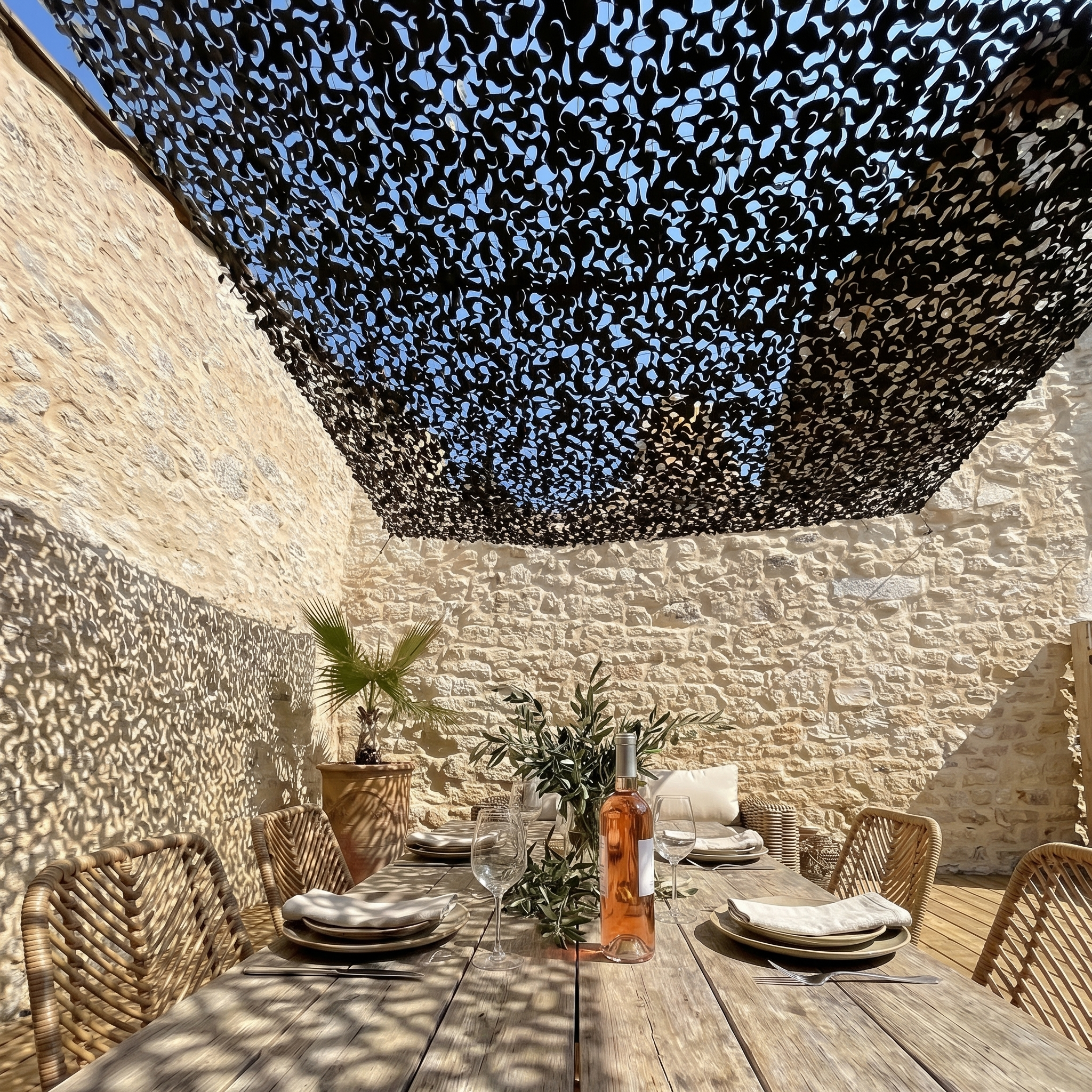 Filet de camouflage renforcé militaire pour terrasse et jardin - Style woodland